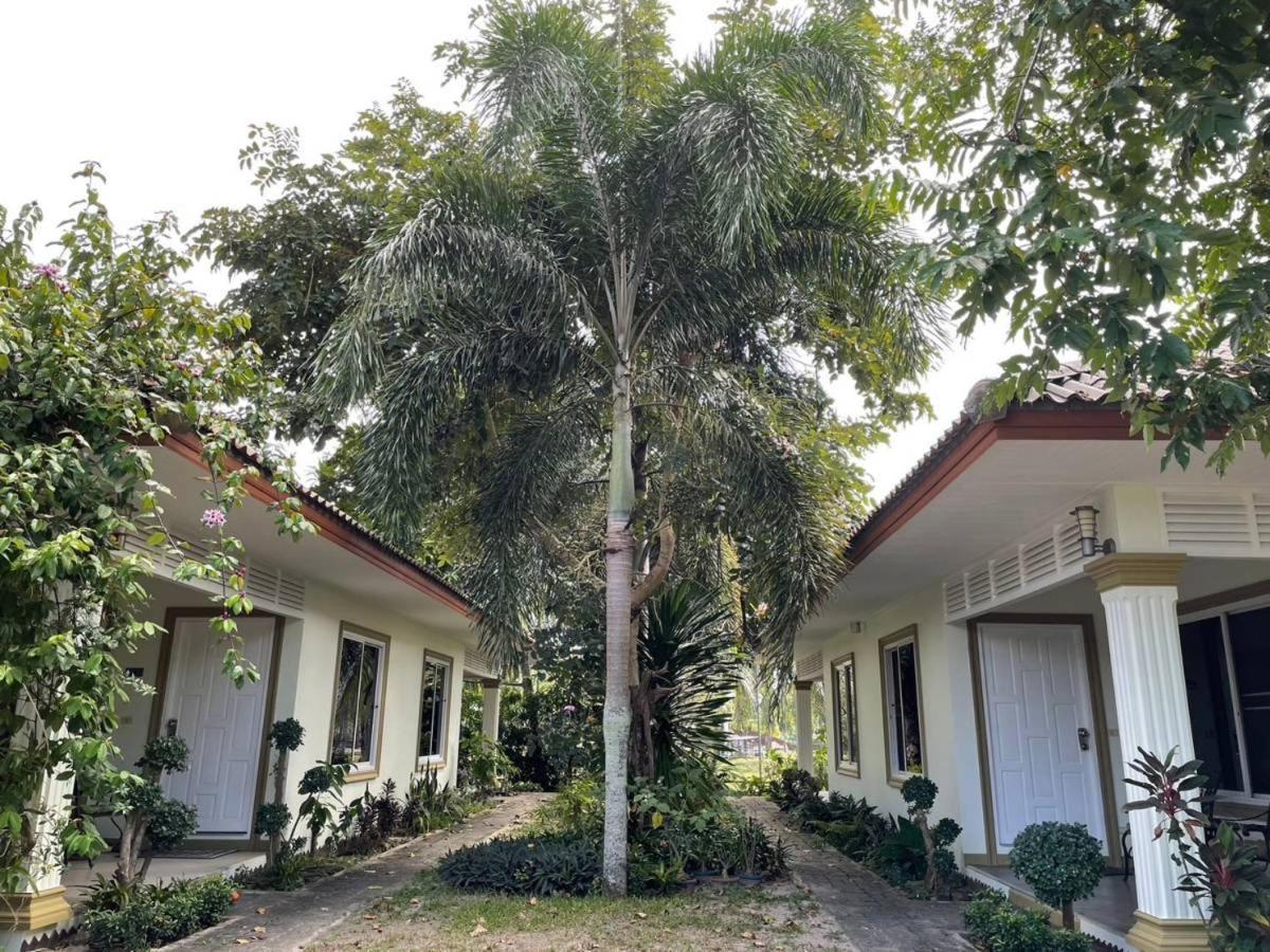 Vacation Garden Villa Thalang Exteriör bild